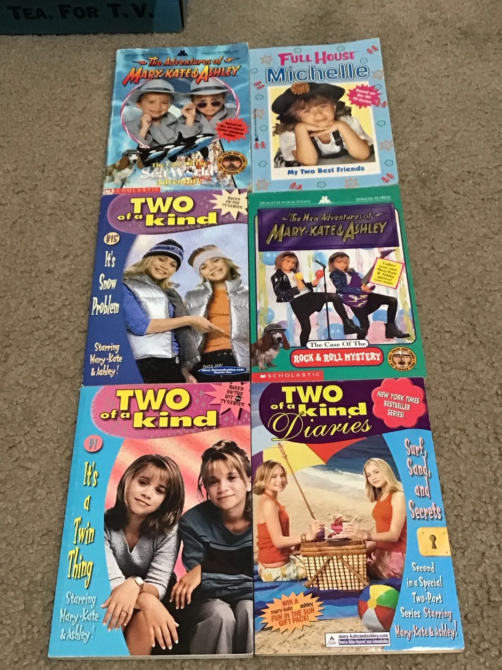 6 MARY KATE & ASHLEY BOOKS!